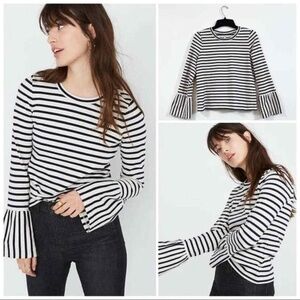 Madewell Dark Navy‎ and Cream Stripe-Play Ruffle-Cuff (Bell Sleeve) Woven Top XS